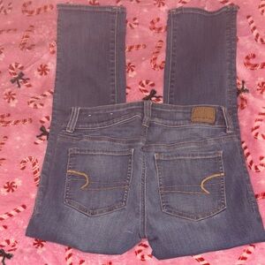 Women's American Eagle Artist Crop Blue Jeans- size 4R
